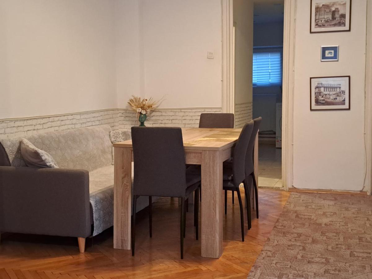 Downtown Apartment Piata Romana Bucharest Exterior photo