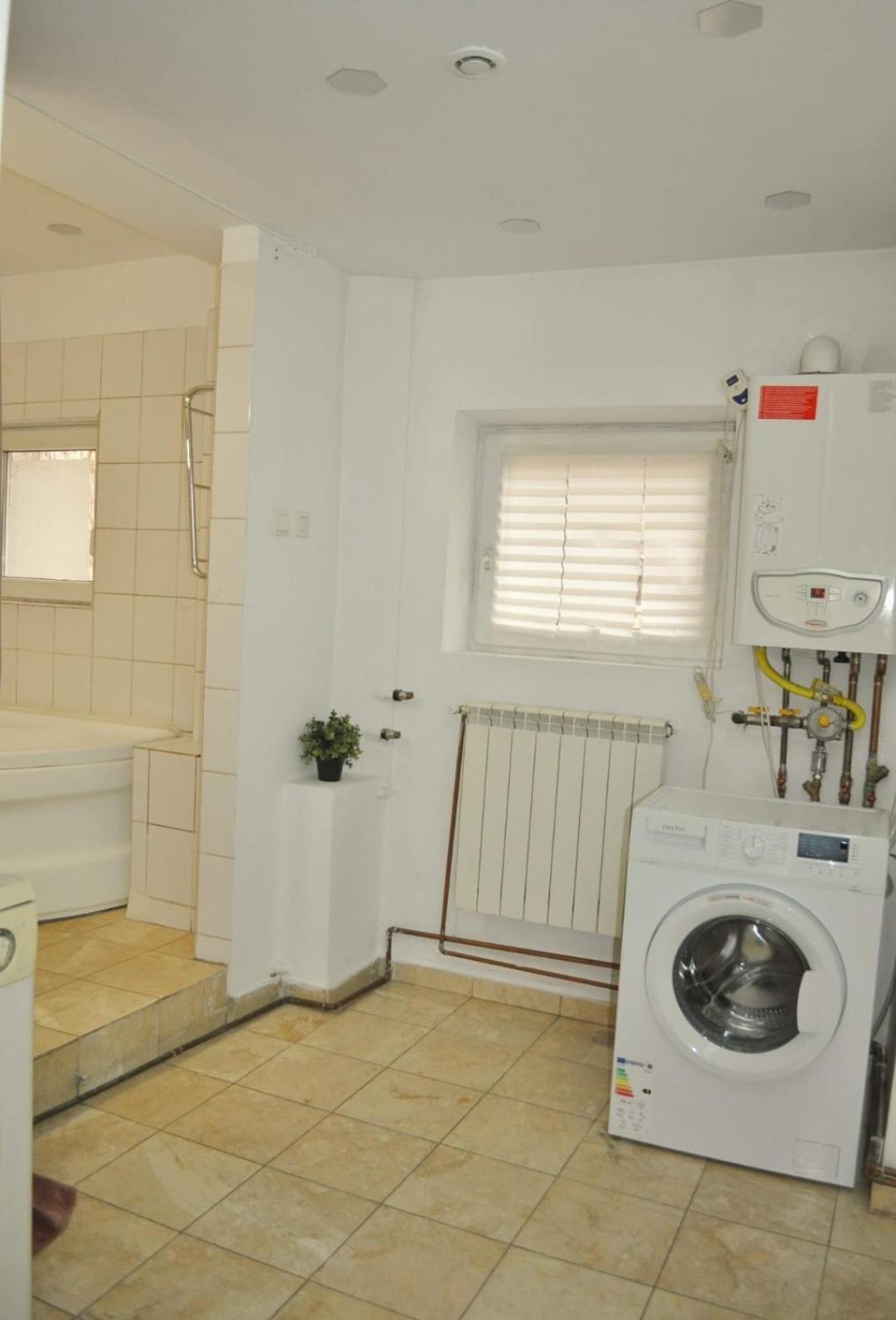 Downtown Apartment Piata Romana Bucharest Exterior photo